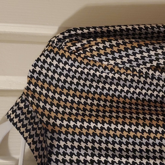Ann Taylor Mock Neck Blouse, XL, Houndstooth - Picture 3 of 10